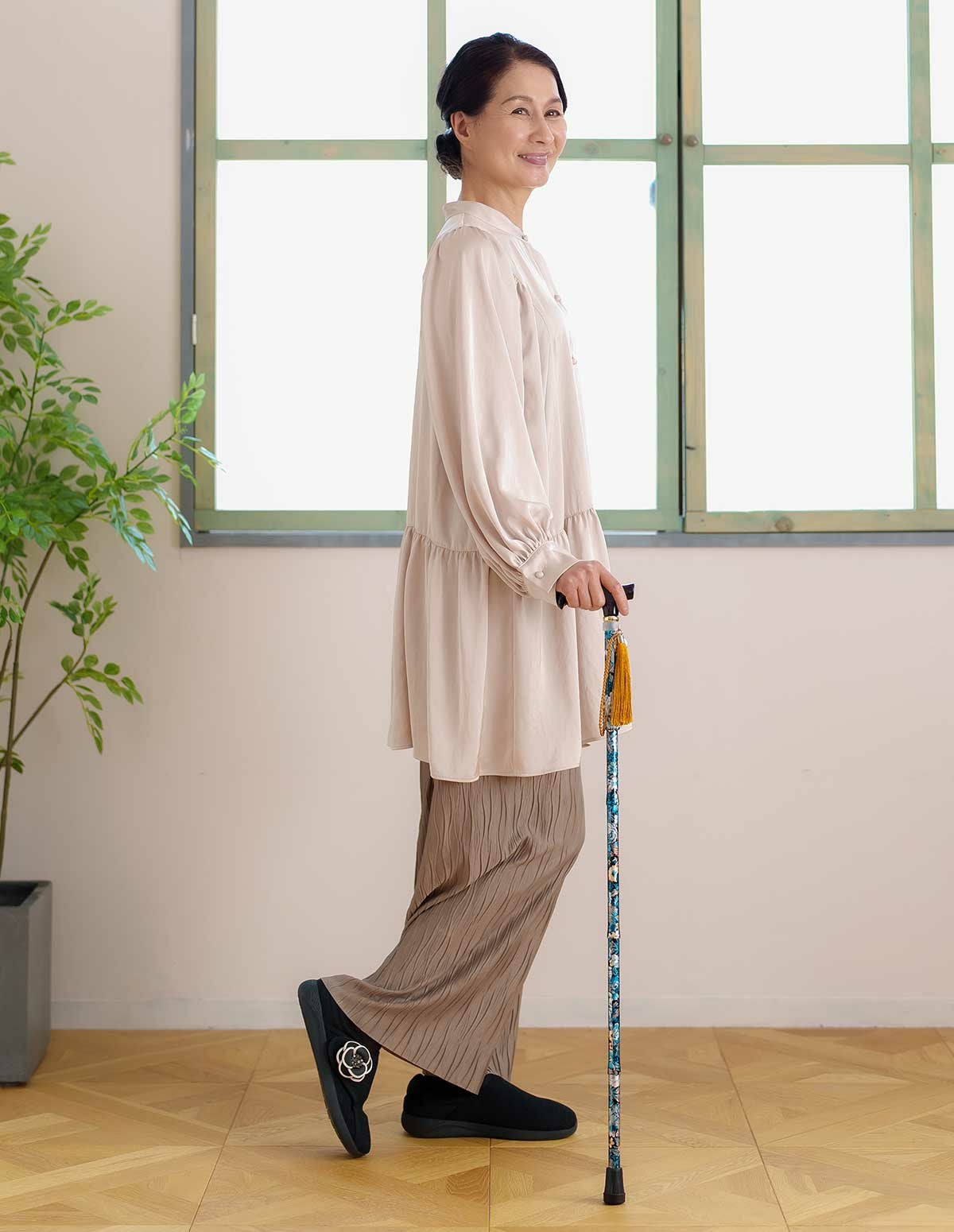 折りたたみ杖 - 花柄