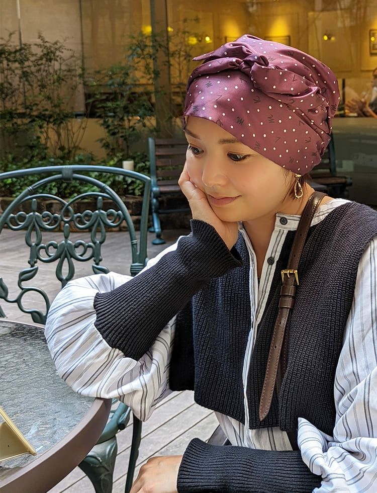 医療用帽子(ケア帽子) -Audrey- スカーフタイプ/ロゴドット